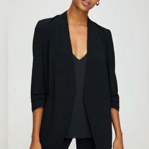 Aritzia Babaton Women’s Black Blazer Sz:4